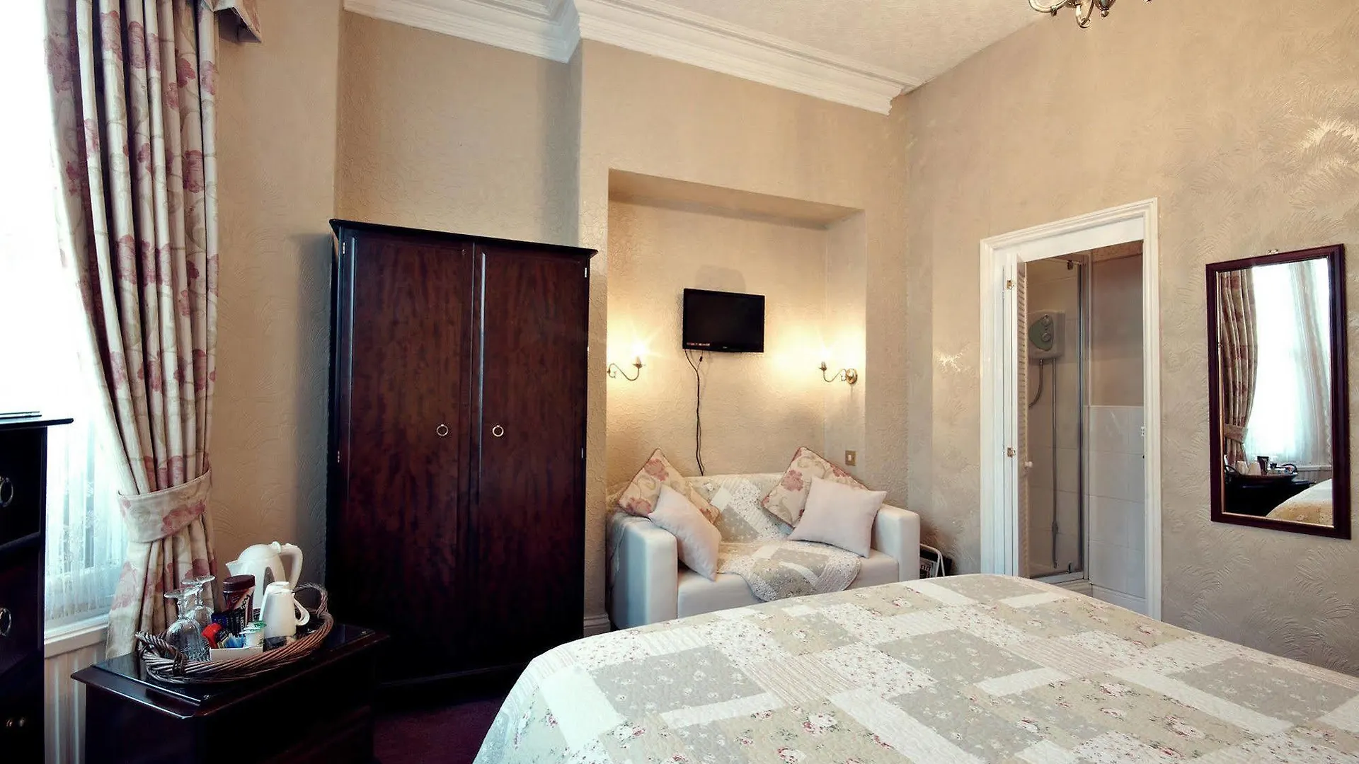 ****  The Farthings Bed & Breakfast York United Kingdom