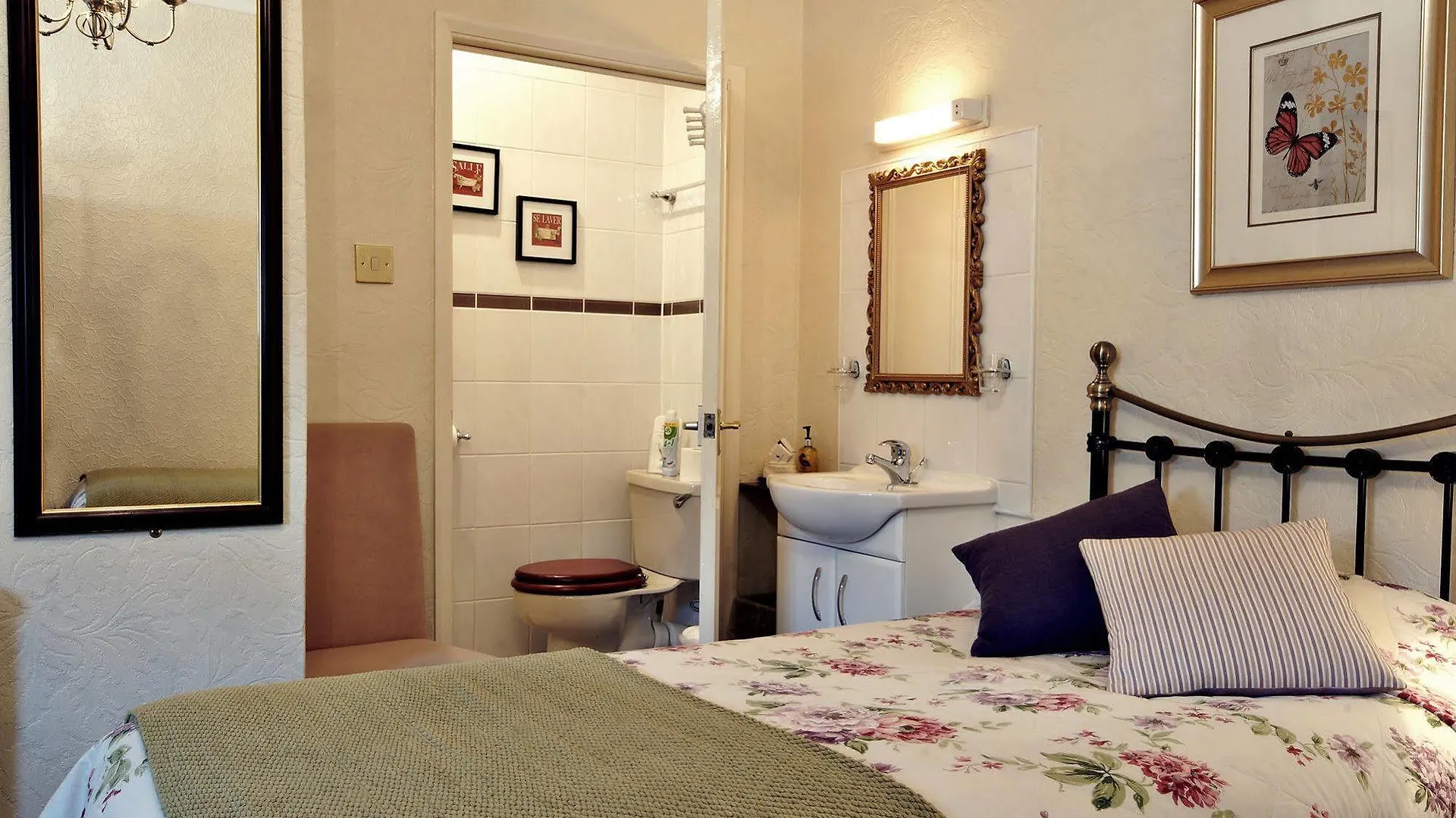 The Farthings Bed & Breakfast York